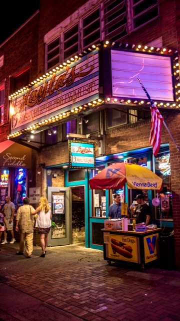Layla's Honky Tonk on Broadway in Nashville